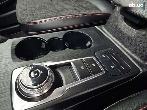 Ford Escape 2021 - фото 23