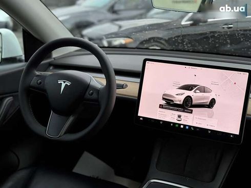 Tesla Model Y 2022 - фото 22