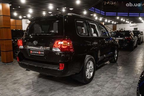 Toyota Land Cruiser 2012 - фото 23