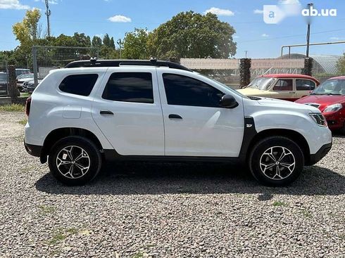 Renault Duster 2020 - фото 8