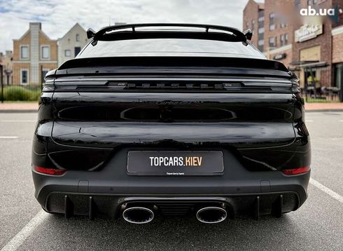 Porsche Cayenne Coupe 2024 - фото 18