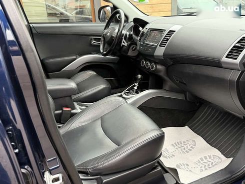 Mitsubishi Outlander 2011 - фото 10