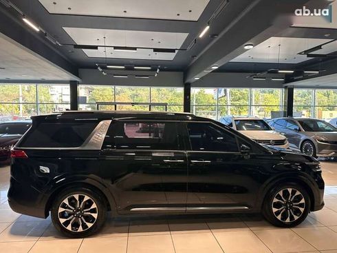 Kia Carnival 2021 - фото 7