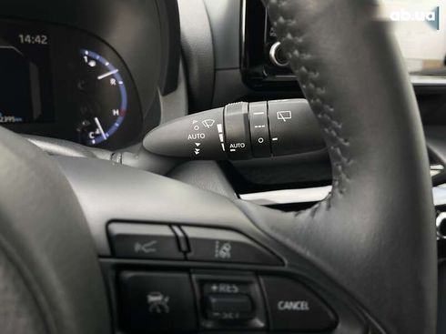 Toyota Yaris Cross 2023 - фото 23