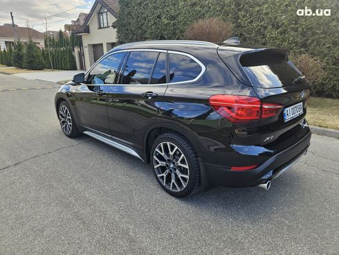 BMW X1 2019 черный - фото 4