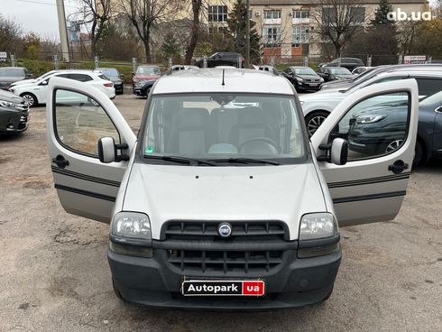 Fiat Doblo 2004 серый - фото 10