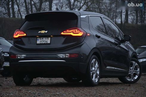 Chevrolet Bolt 2017 - фото 13