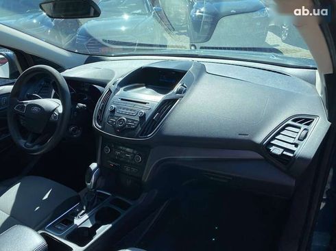 Ford Escape 2018 - фото 9