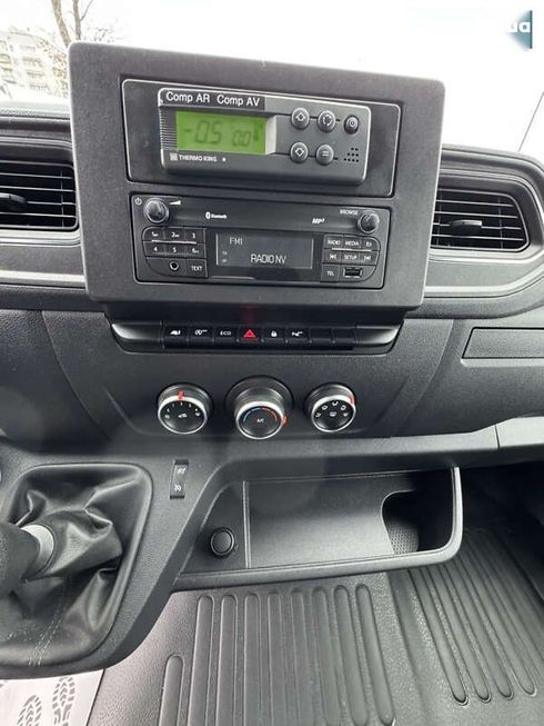 Renault Master 2021 - фото 21