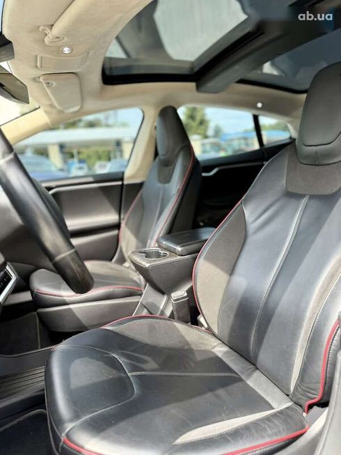 Tesla Model S 2014 - фото 19