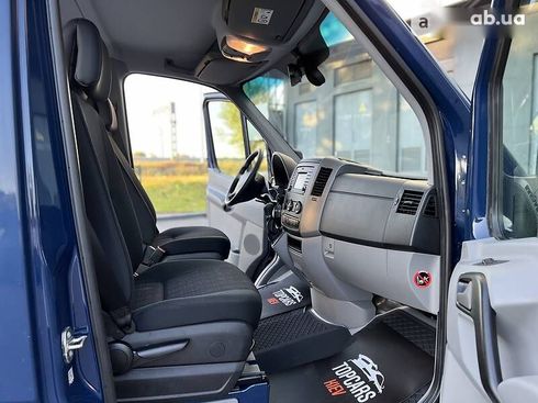 Mercedes-Benz Sprinter 316 пасс. 2018 - фото 21