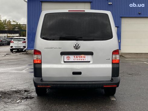 Volkswagen Transporter 2014 серый - фото 5