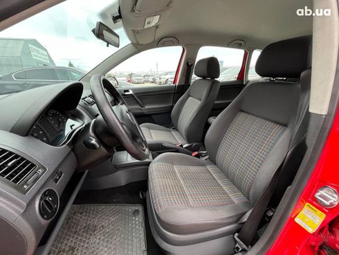 Volkswagen Polo 2008 красный - фото 30