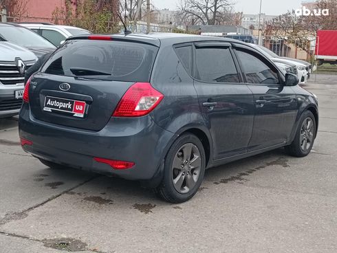 Kia Cee'd 2009 серый - фото 7