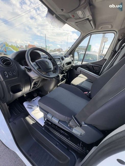 Renault Master 2017 - фото 12