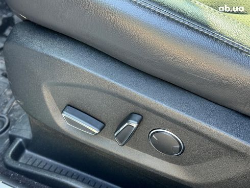 Ford Edge 2018 белый - фото 40