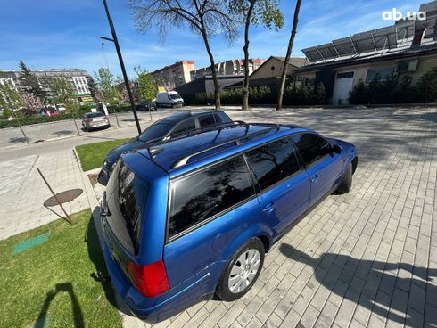 Volkswagen Passat 2000 синий - фото 6