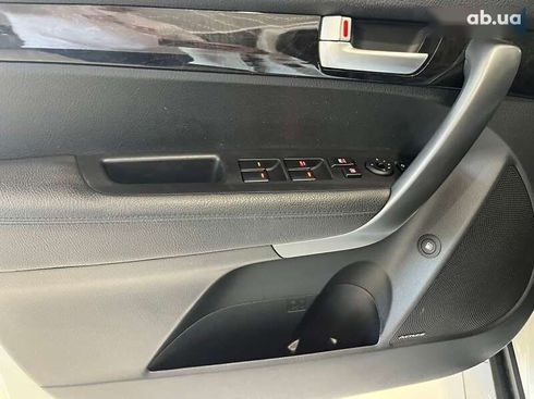 Kia Sorento 2013 - фото 11