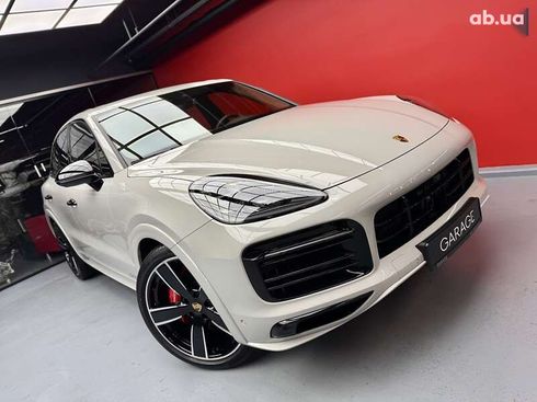 Porsche Cayenne 2022 - фото 16