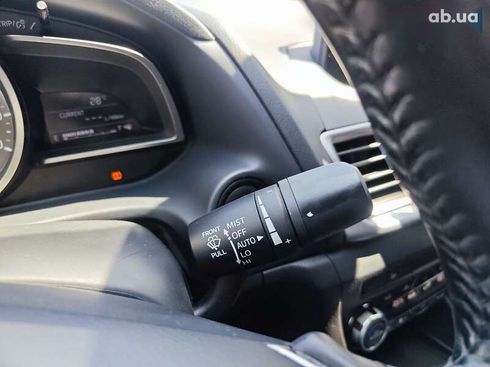 Mazda 3 2017 - фото 27