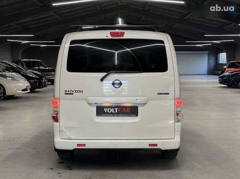 Nissan e-NV200 2014 - фото 21