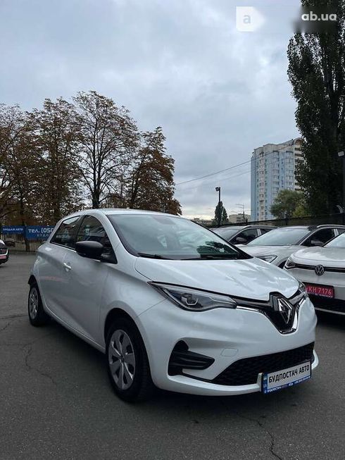 Renault Zoe 2021 - фото 2