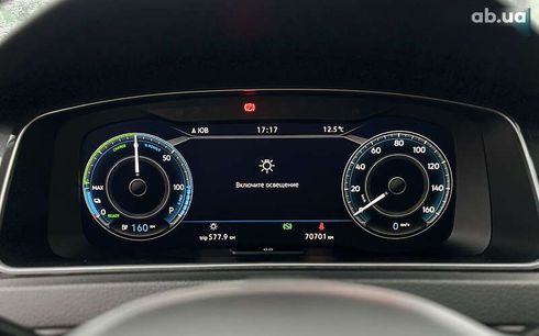 Volkswagen e-Golf 2019 - фото 10