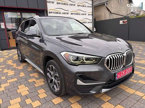 BMW X1 2021 - фото 3