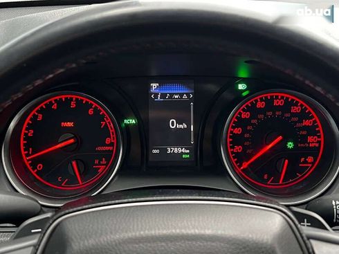 Toyota Camry 2021 - фото 12