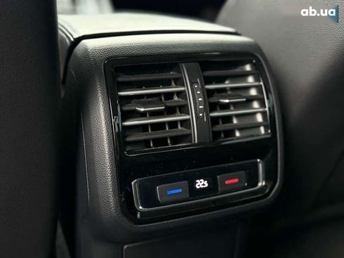 Volkswagen Passat 2017 - фото 19