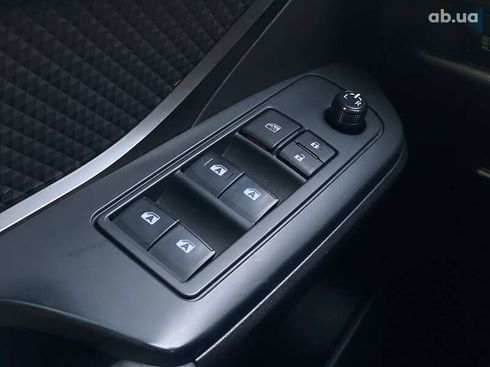Toyota C-HR 2018 - фото 23