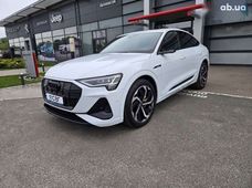 Продажа б/у Audi E-Tron в Киеве - купить на Автобазаре