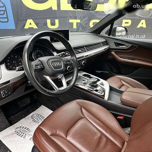Audi Q7 2017 - фото 9