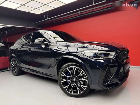 BMW X6 M 2022 - фото 12