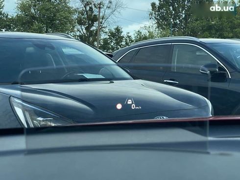 Hyundai Kona Electric 2022 - фото 8