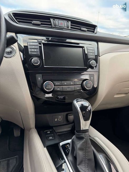 Nissan Rogue 2020 - фото 18
