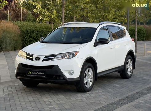 Toyota RAV4 2014 - фото 10