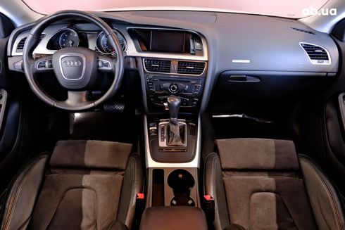 Audi A5 2010 белый - фото 7