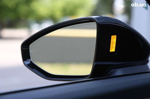 Audi A6 2019 - фото 23