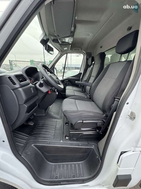 Renault Master 2020 - фото 15