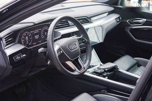 Audi E-Tron 2021 - фото 28