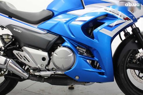 Suzuki GSR 2017 - фото 20