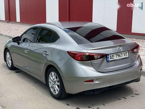 Mazda 3 2016 - фото 10
