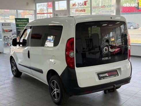 Fiat Doblo 2010 - фото 13