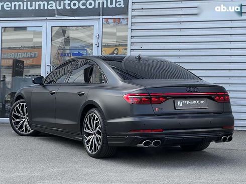Audi S8 2022 - фото 10