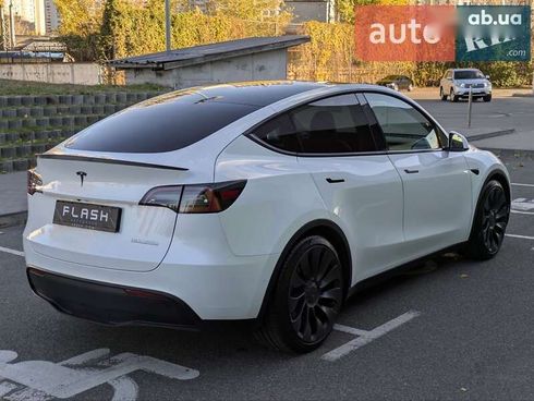 Tesla Model Y 2022 - фото 6