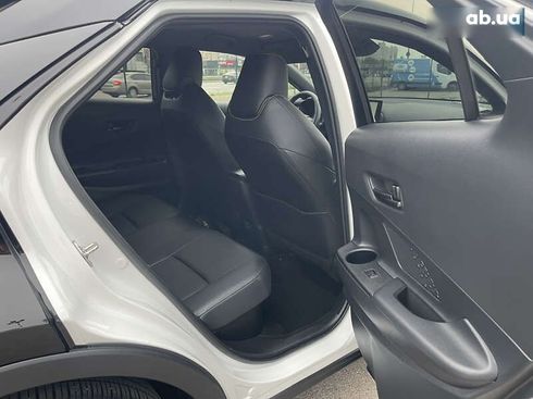 Toyota C-HR 2024 - фото 21