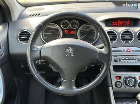 Peugeot 308 2011 - фото 24