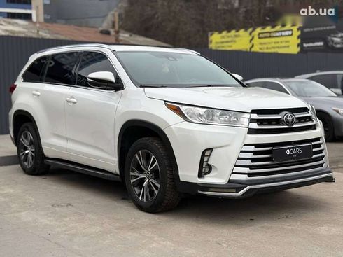 Toyota Highlander 2017 - фото 3