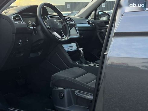 Volkswagen Tiguan Allspace 2022 - фото 30